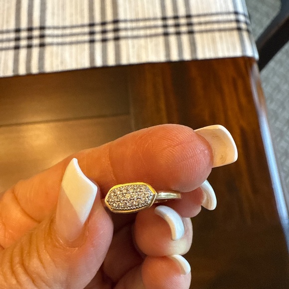Kendra Scott isa pave diamond ring sz6 - Picture 3 of 5